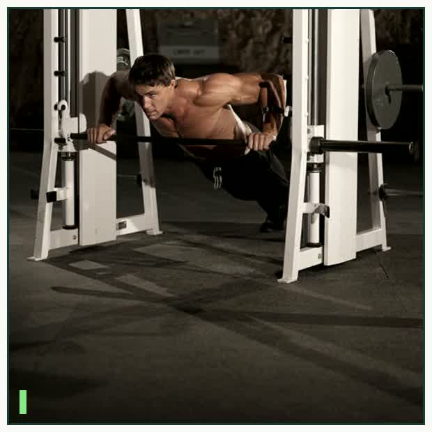 Incline Push-Up Wide demonstration